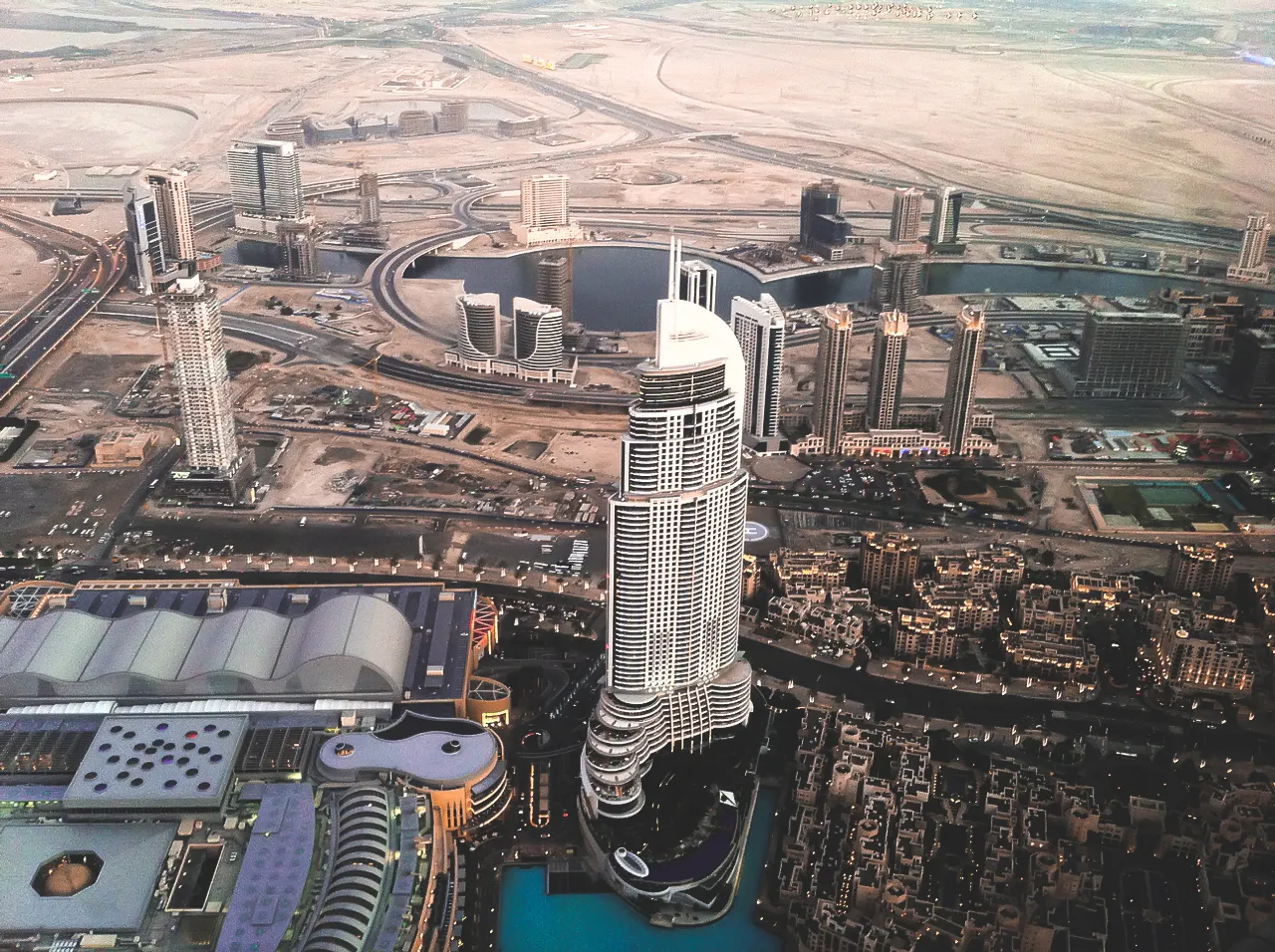 URBAN — Dubai, United Arab Emirates